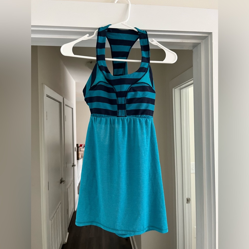 Lululemon 2-In-Run Tank: Sz 8!
